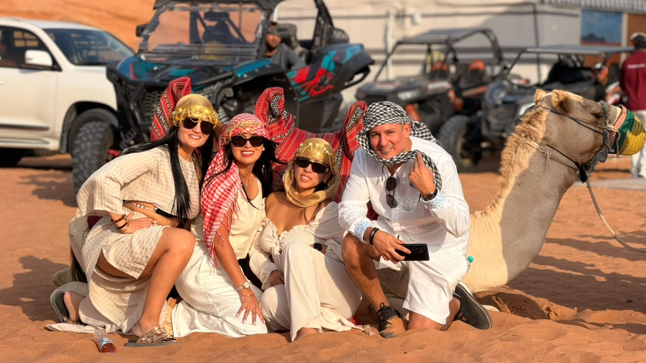 Luxury private dining setup in the Dubai desert